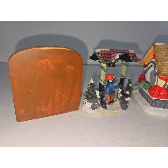 Christmas Village Doll Maker Boy In Gazebo Poinsettia Gazebo 2 Trees 5 Pieces! - Picture 4 of 6